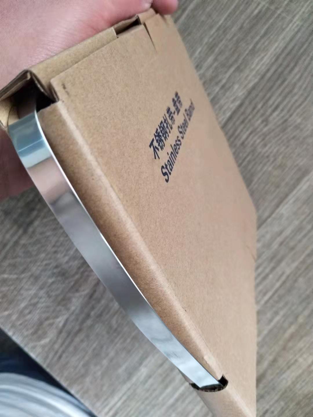 Packaging of the stainless steel banding